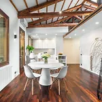 San Barnaba Palace R&r Apartment