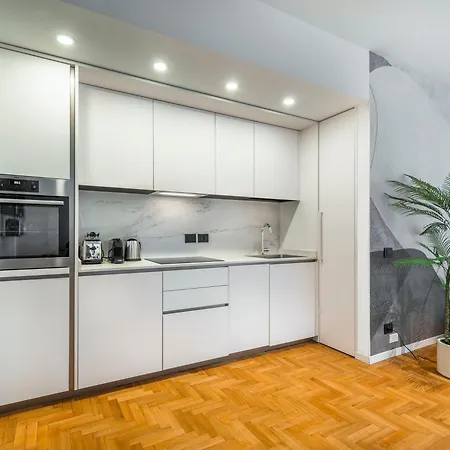 Apartament San Barnaba Palace R&r