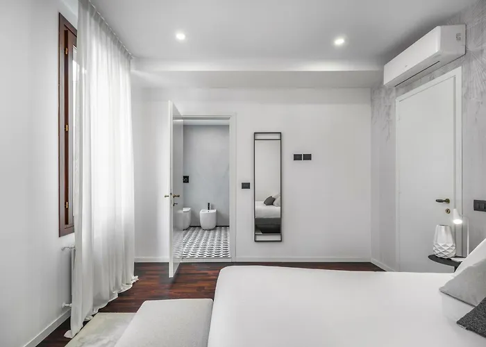 San Barnaba Palace R&r