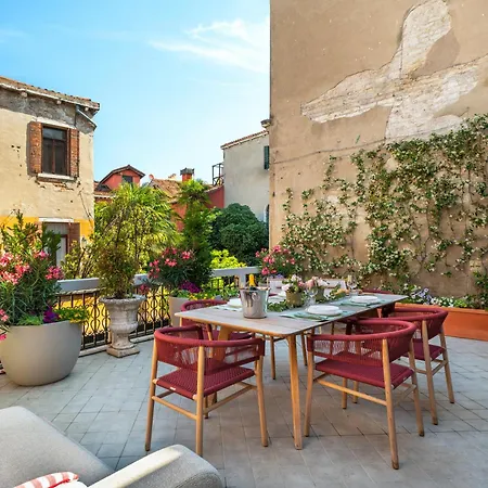 San Barnaba Palace R&r