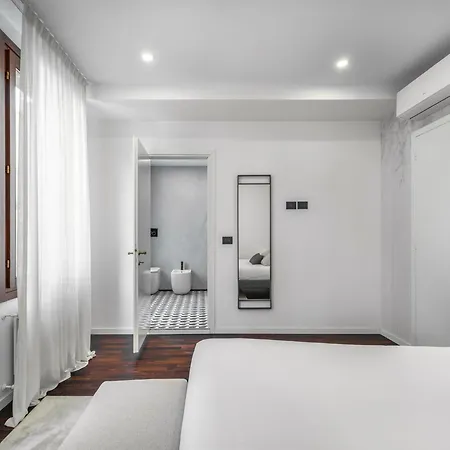 San Barnaba Palace R&r