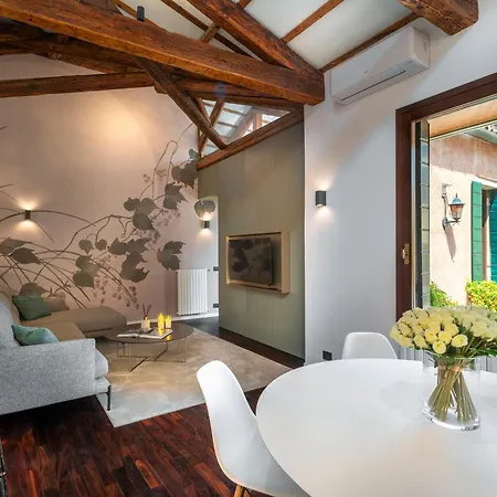 San Barnaba Palace R&r * ヴェネツィア