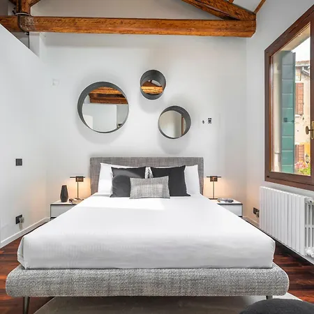 アパート San Barnaba Palace R&r ヴェネツィア