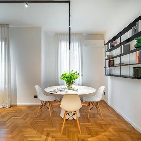 San Barnaba Palace R&r *