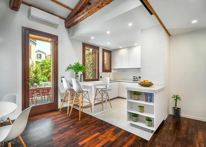 San Barnaba Palace R&r Appartamento