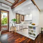 San Barnaba Palace R&r Appartement