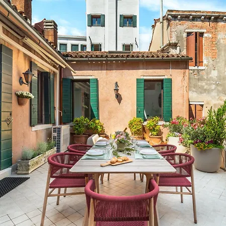 San Barnaba Palace R&r