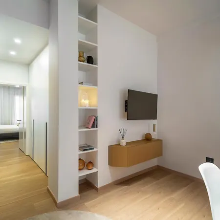 San Barnaba Palace R&r Apartment